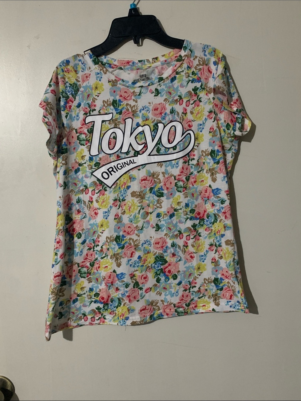 Robin Ruth White Floral 'Tokyo' Graphic Tee